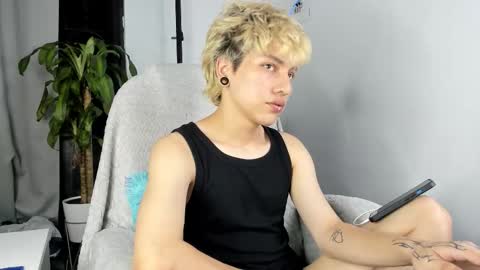 Nico  online show from 09.14.25