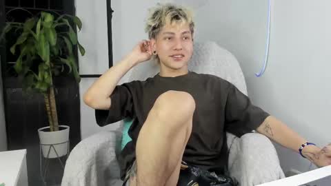 Nico  online show from 09.29.25