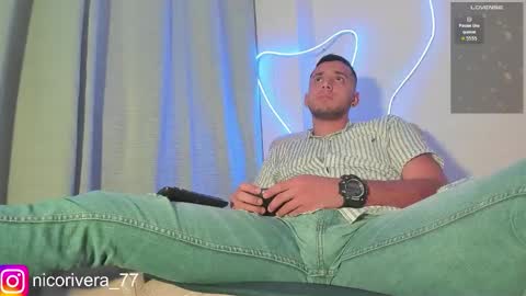 Nicolas online show from 02.12.26