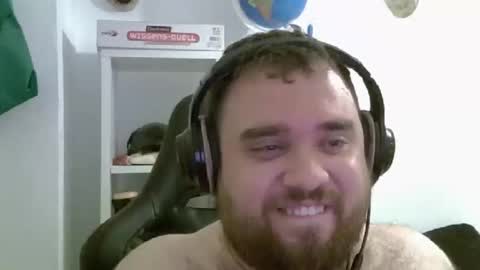 Snapshot of nico_theplayer chatting on 10.10.25 Nico Fastest Rapper on chaturbate online show from 10.10.25