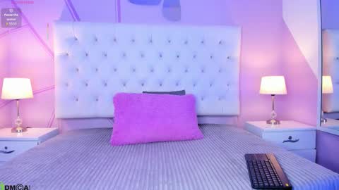 Snapshot of nicol_betancur chatting on 02.15.26 Nicol online show from 02.15.26