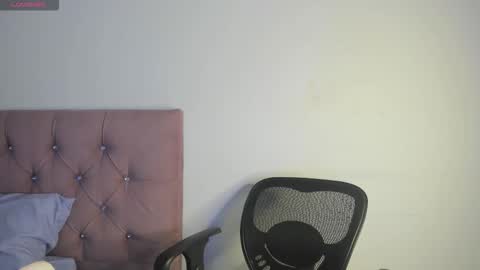 Snapshot of nicol_jone chatting on 02.17.26 Nicol sanchez online show from 02.17.26