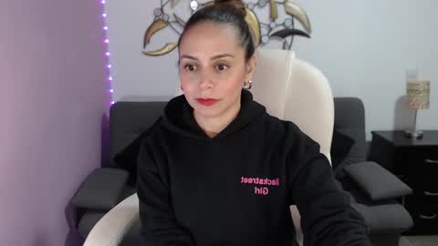 nicole Storm online show from 02.16.25