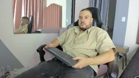 nicola_d_angelo online show from 07.25.26