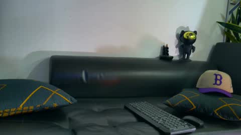 Nicolas online show from 11.06.25