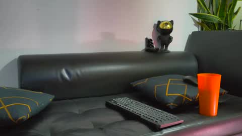 Nicolas online show from 11.08.25