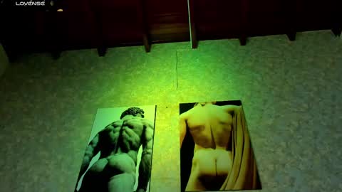 Snapshot of nicolaskan chatting on 02.26.25 Nicolas online show from 02.26.25