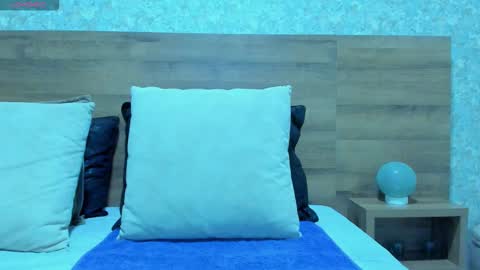 Snapshot of nicolaskan chatting on 09.17.25 Nicolas online show from 09.17.25