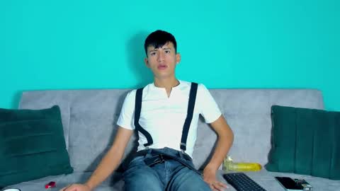 nicolastorres__ online show from 10.24.25