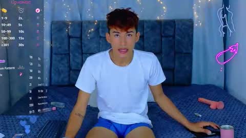 nicolastorres__ online show from 04.13.26