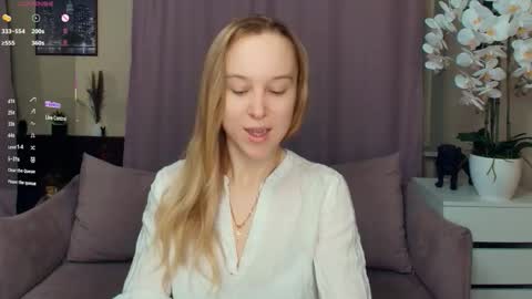 Nicoletta online show from 02.13.26