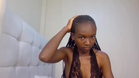 nicole161117 online show from 03.23.26