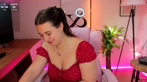 Nicole De Lux online show from 06.30.26