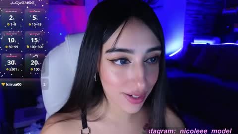 Snapshot of nicole_edwards chatting on 01.08.25 Nicole online show from 01.08.25