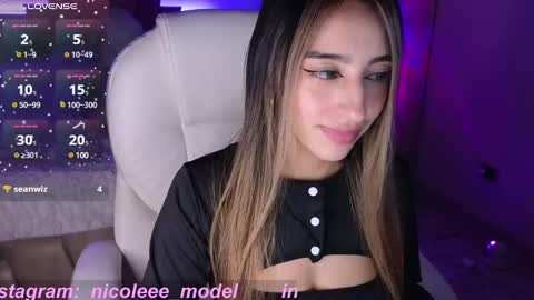 Snapshot of nicole_edwards chatting on 03.08.25 Nicole online show from 03.08.25