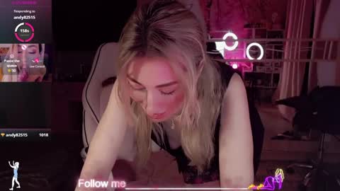 Nicole online show from 04.11.26