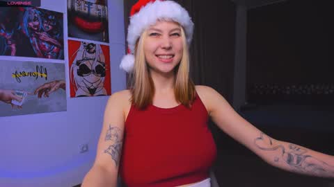 Nicole online show from 12.21.24