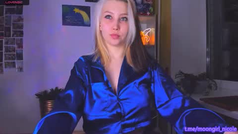 Nicole online show from 12.14.25