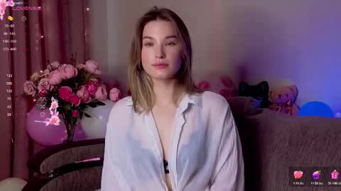 Snapshot of nicole_w00 chatting on 02.19.26 Nicole online show from 02.19.26