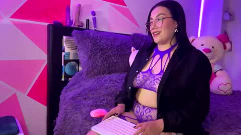 Nicole online show from 11.30.25