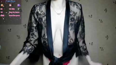 Snapshot of nicoledaviss_ chatting on 06.06.26 NicoleDavis online show from 06.06.26