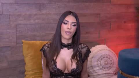 Nicole online show from 11.08.25