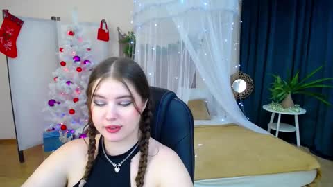nicolefoxery online show from 12.11.24