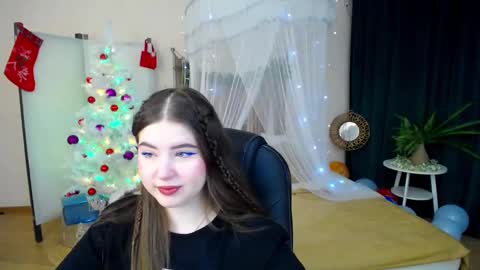 nicolefoxery online show from 12.21.24