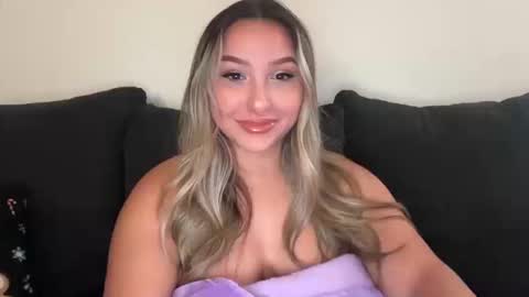 nicolelovesyou444 online show from 10.14.25