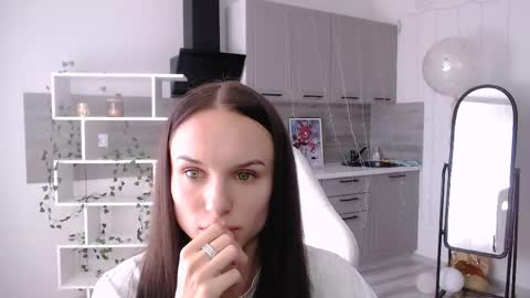 Snapshot of nicolemerz chatting on 05.26.26 Nicole online show from 05.26.26