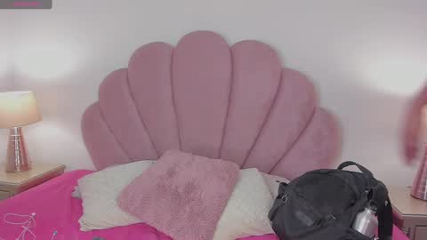 NICOLE online show from 09.13.25