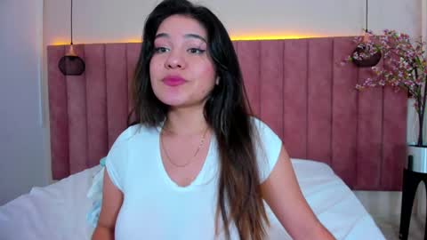 Nicole online show from 02.18.25