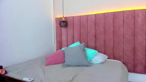 Nicole online show from 03.01.25