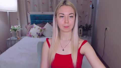NicoleStunning online show from 05.09.26