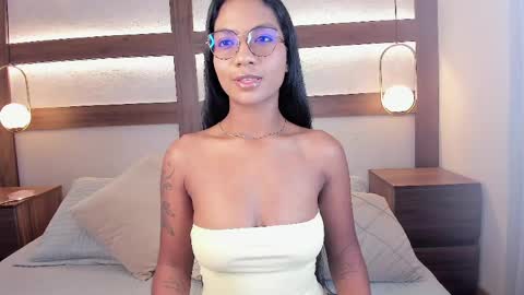 Nicol  online show from 04.21.26