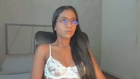 Nicol  online show from 04.23.26