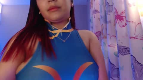 Nicolle Miley online show from 04.10.26