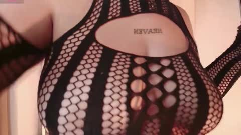 nicolletease online show from 12.02.25