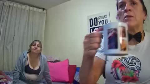 Snapshot of nicoltatiana_ chatting on 10.31.25 nicoltatiana_ online show from 10.31.25