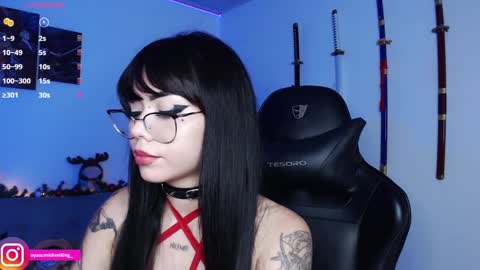 Lizzie online show from 12.21.24