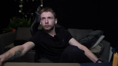 Snapshot of nicramga chatting on 02.25.26 nicramga online show from 02.25.26