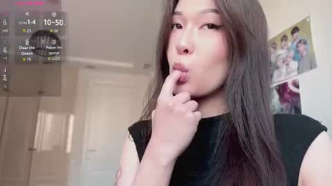 Snapshot of nievesshippey chatting on 06.26.26 Hanna online show from 06.26.26
