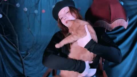 Lilitht online show from 11.21.25