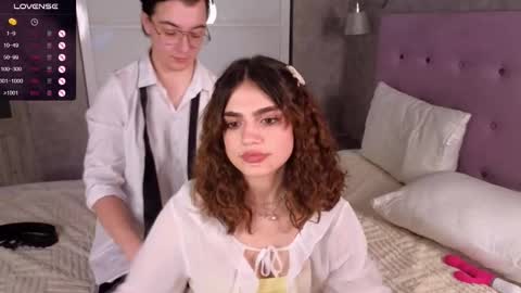 Snapshot of nightfloat chatting on 03.08.25 Daisy nd Tyler 3 online show from 03.08.25