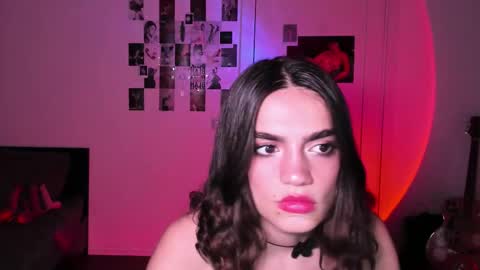 Daisy online show from 10.15.25