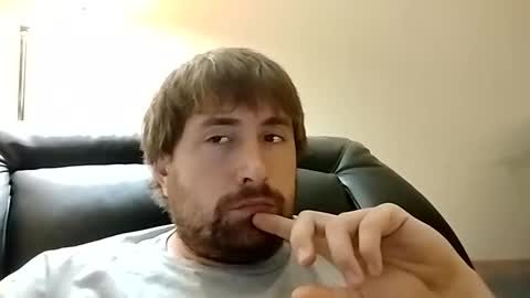 Snapshot of nightnightlol chatting on 12.08.24 nightnightlol online show from 12.08.24