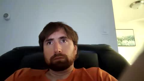 Snapshot of nightnightlol chatting on 10.25.25 nightnightlol online show from 10.25.25