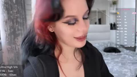 Snapshot of nightpurr chatting on 05.17.26 Darcy online show from 05.17.26