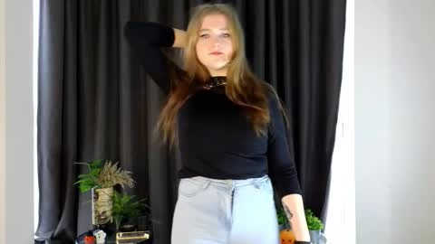 Azalea online show from 12.01.25