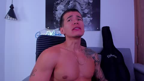 Niick online show from 02.04.25